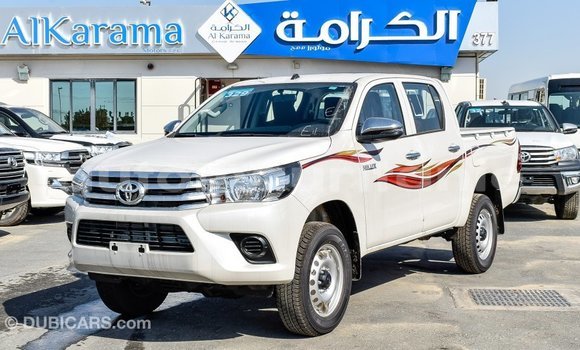 Acheter Import Voiture Toyota Hilux Blanc à Import - Dubai, Adrar Acheter Import Voiture Toyota Hilux Blanc à Import - Dubai, Adrar