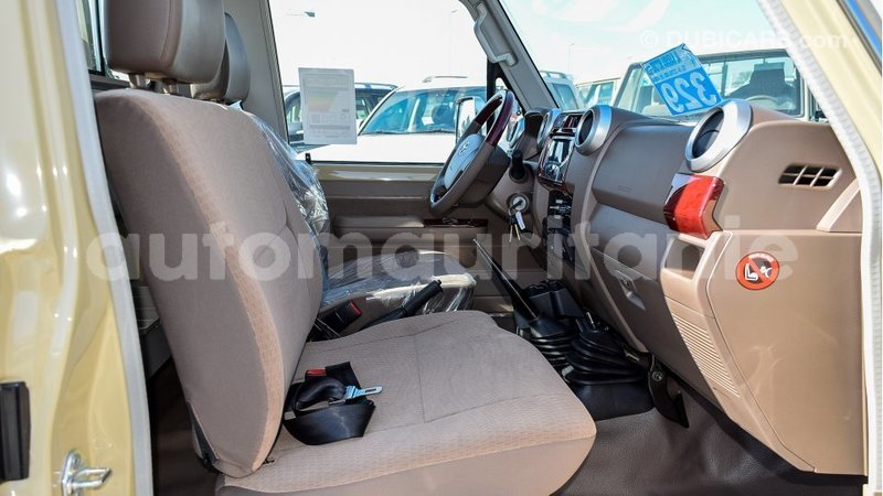 Big with watermark toyota land cruiser adrar import dubai 2100