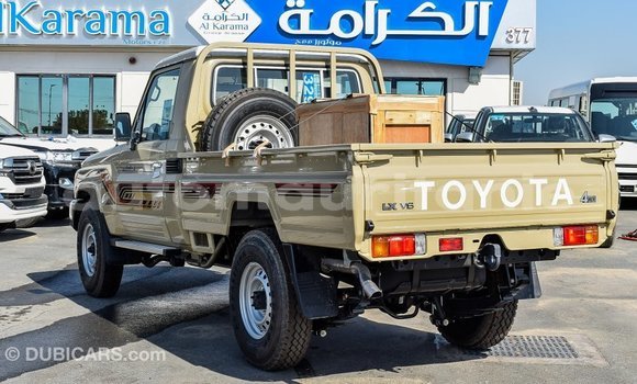 Acheter Import Voiture Toyota Land Cruiser Beige à Import - Dubai, Adrar Acheter Import Voiture Toyota Land Cruiser Beige à Import - Dubai, Adrar