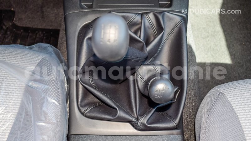 Big with watermark mitsubishi l200 adrar import dubai 2101