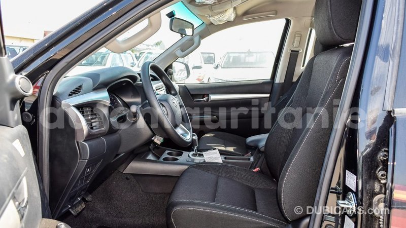 Big with watermark toyota hilux adrar import dubai 2103