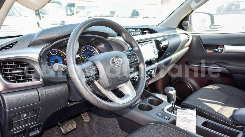 Big with watermark toyota hilux adrar import dubai 2103