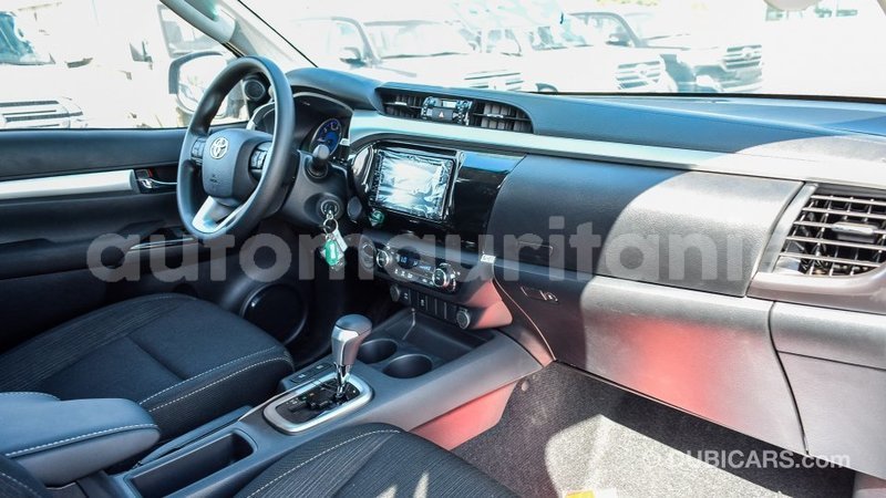 Big with watermark toyota hilux adrar import dubai 2103