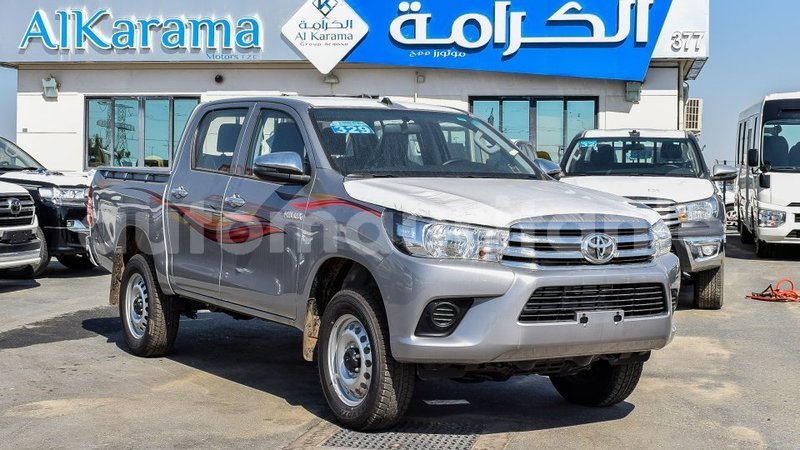 Big with watermark toyota hilux adrar import dubai 2104
