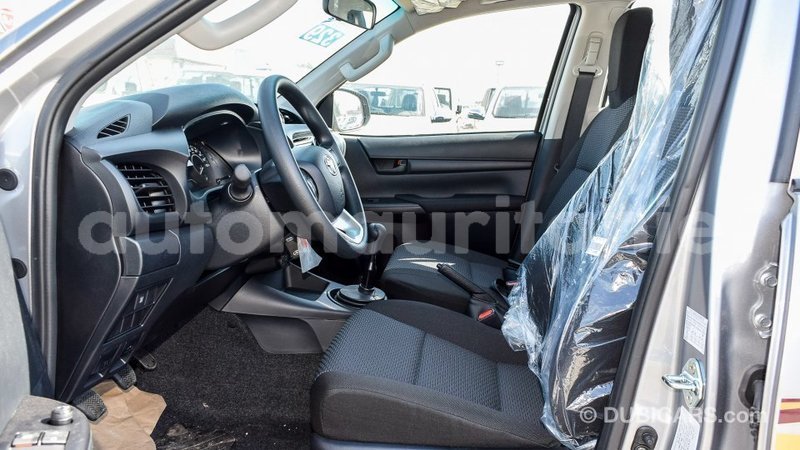 Big with watermark toyota hilux adrar import dubai 2104