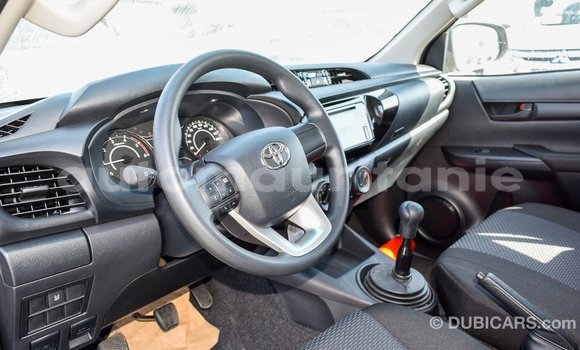 Acheter Import Voiture Toyota Hilux Autre à Import - Dubai, Adrar Acheter Import Voiture Toyota Hilux Autre à Import - Dubai, Adrar