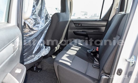 Acheter Import Voiture Toyota Hilux Autre à Import - Dubai, Adrar Acheter Import Voiture Toyota Hilux Autre à Import - Dubai, Adrar