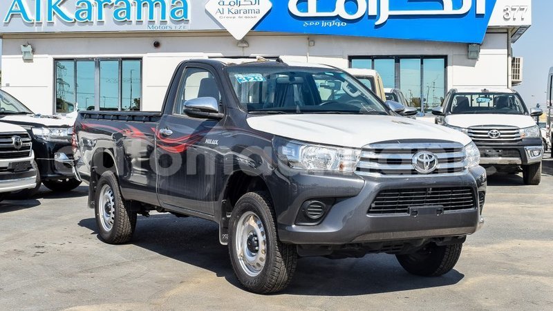 Big with watermark toyota hilux adrar import dubai 2106