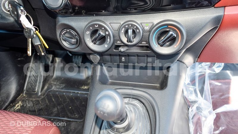 Big with watermark toyota hilux adrar import dubai 2106