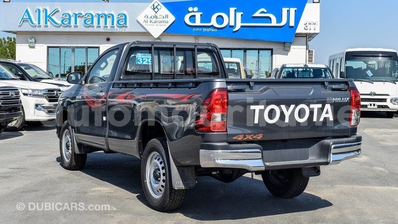 Big with watermark toyota hilux adrar import dubai 2106
