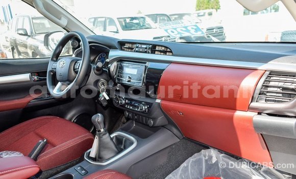 Acheter Import Voiture Toyota Hilux Autre à Import - Dubai, Adrar Acheter Import Voiture Toyota Hilux Autre à Import - Dubai, Adrar