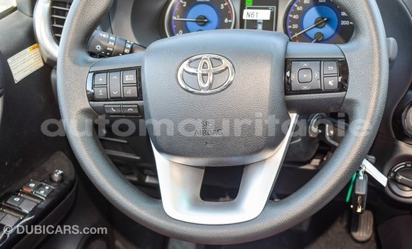 Acheter Import Voiture Toyota Hilux Autre à Import - Dubai, Adrar Acheter Import Voiture Toyota Hilux Autre à Import - Dubai, Adrar