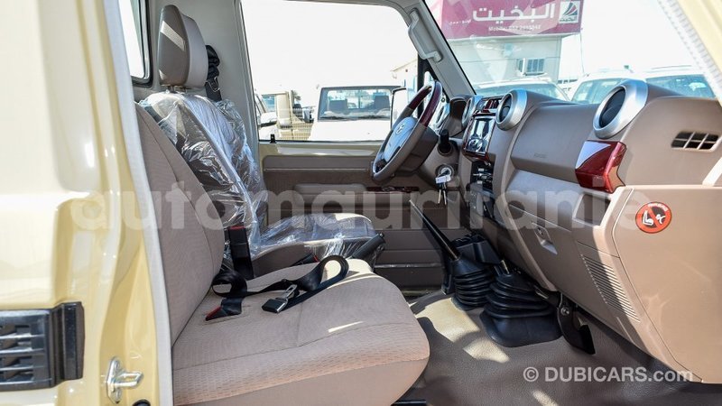 Big with watermark toyota land cruiser adrar import dubai 2110
