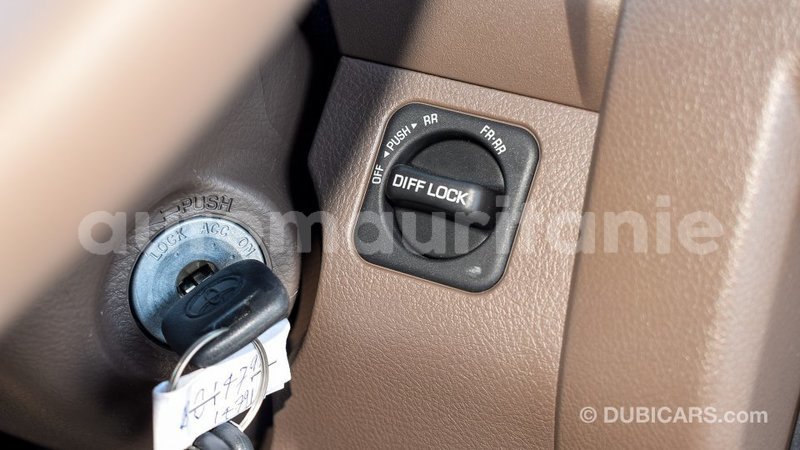 Big with watermark toyota land cruiser adrar import dubai 2110