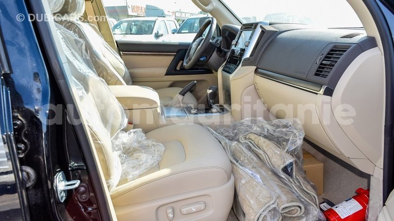 Big with watermark toyota land cruiser adrar import dubai 2112