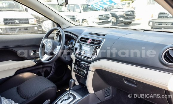 Acheter Import Voiture Toyota Rush Marron à Import - Dubai, Adrar Acheter Import Voiture Toyota Rush Marron à Import - Dubai, Adrar