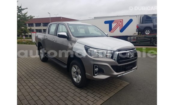 Buy Import Toyota Hilux Other Car in Import - Dubai in Adrar Buy Import Toyota Hilux Other Car in Import - Dubai in Adrar