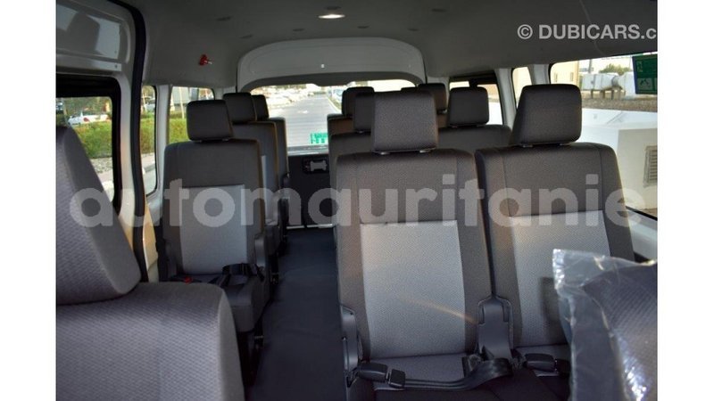 Big with watermark toyota hiace adrar import dubai 2117