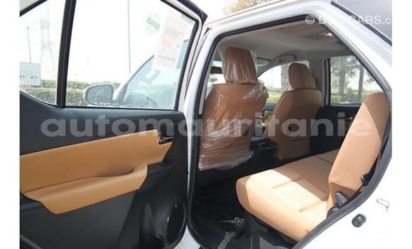 Buy Import Toyota Fortuner White Car in Import - Dubai in Adrar Buy Import Toyota Fortuner White Car in Import - Dubai in Adrar