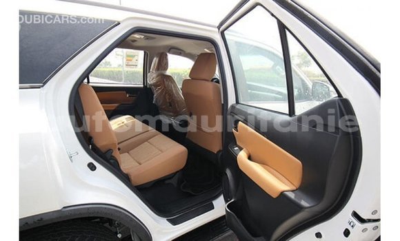 Buy Import Toyota Fortuner White Car in Import - Dubai in Adrar Buy Import Toyota Fortuner White Car in Import - Dubai in Adrar