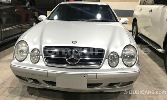 Acheter Import Voiture Mercedes-Benz 190 (W201) Autre à Import - Dubai, Adrar