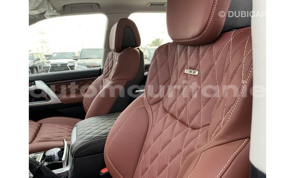 Buy Import Toyota Land Cruiser Black Car in Import - Dubai in Adrar Buy Import Toyota Land Cruiser Black Car in Import - Dubai in Adrar