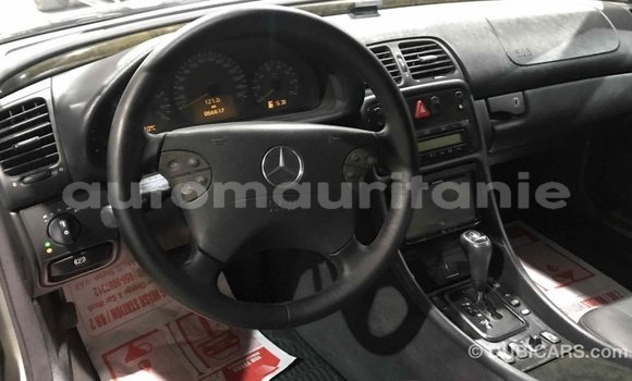 Buy Import Mercedes-Benz 190 (W201) Other Car in Import - Dubai in Adrar Buy Import Mercedes-Benz 190 (W201) Other Car in Import - Dubai in Adrar