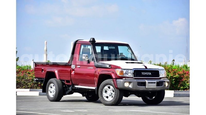 Big with watermark toyota land cruiser adrar import dubai 2136