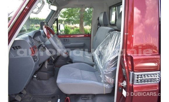 Buy Import Toyota Land Cruiser Red Car in Import - Dubai in Adrar Buy Import Toyota Land Cruiser Red Car in Import - Dubai in Adrar