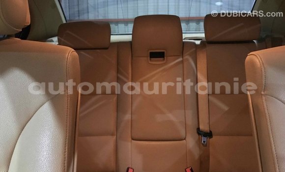 Buy Import BMW C White Bike in Import - Dubai in Adrar Buy Import BMW C White Bike in Import - Dubai in Adrar