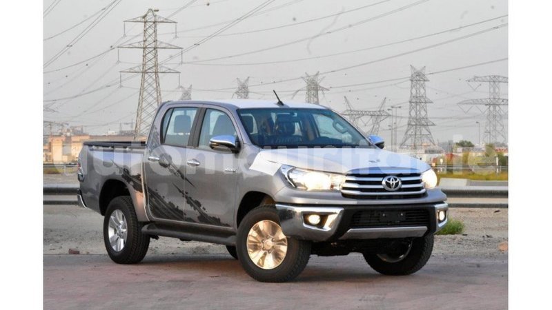 Big with watermark toyota hilux adrar import dubai 2144