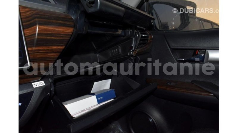 Big with watermark toyota hilux adrar import dubai 2144