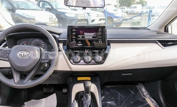 Buy Import Toyota Corolla White Car in Import - Dubai in Adrar Buy Import Toyota Corolla White Car in Import - Dubai in Adrar
