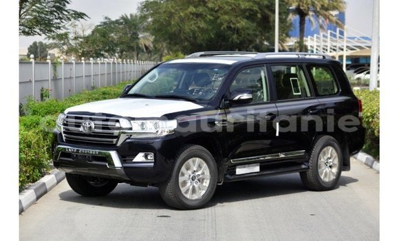 Buy Import Toyota Land Cruiser Black Car in Import - Dubai in Adrar Buy Import Toyota Land Cruiser Black Car in Import - Dubai in Adrar