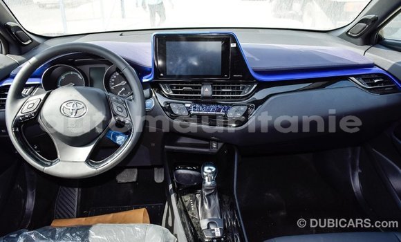 Acheter Import Voiture Toyota C-HR Autre à Import - Dubai, Adrar Acheter Import Voiture Toyota C-HR Autre à Import - Dubai, Adrar