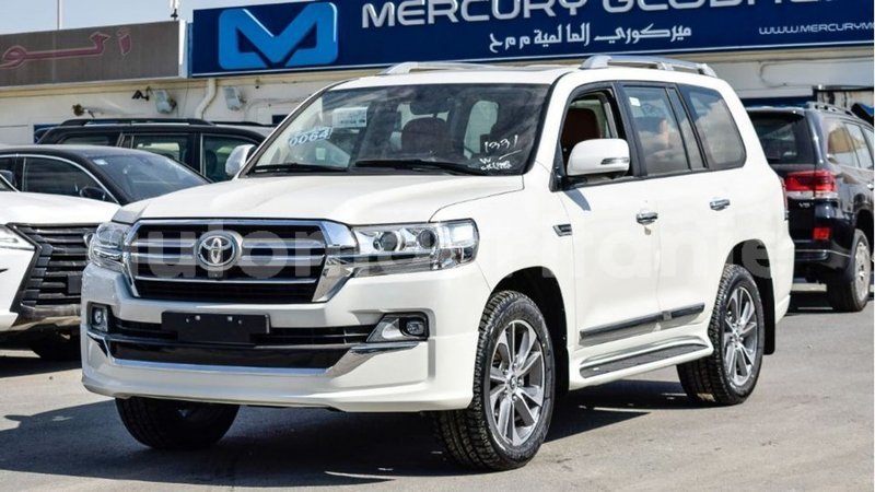 Big with watermark toyota land cruiser adrar import dubai 2177