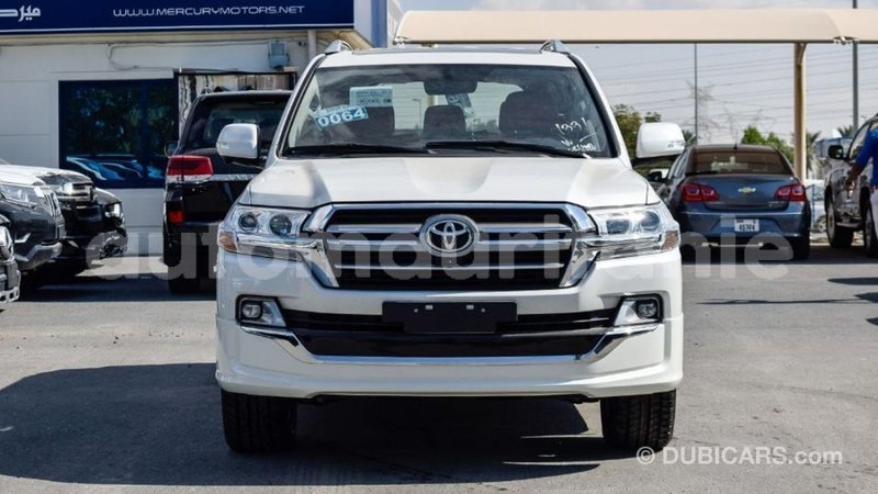 Big with watermark toyota land cruiser adrar import dubai 2177