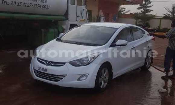 Acheter Occasion Voiture Hyundai Elantra Blanc à Nouakchott, Nouakchott Ouest