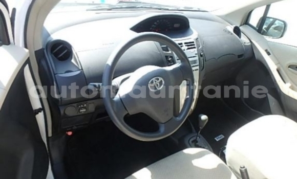 Buy Used Toyota Vitz White Car in an–Na'mah in Hudh-ash-Sharqi Buy Used Toyota Vitz White Car in an–Na'mah in Hudh-ash-Sharqi