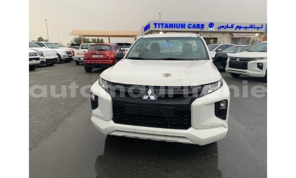 Acheter Import Voiture Mitsubishi L200 Blanc à Import - Dubai, Adrar Acheter Import Voiture Mitsubishi L200 Blanc à Import - Dubai, Adrar