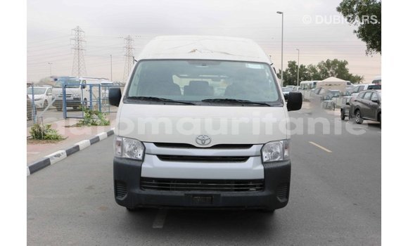 Buy Import Toyota Hiace White Car in Import - Dubai in Adrar Buy Import Toyota Hiace White Car in Import - Dubai in Adrar