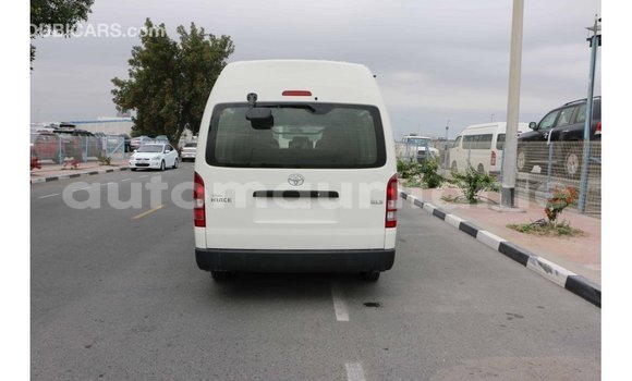 Buy Import Toyota Hiace White Car in Import - Dubai in Adrar Buy Import Toyota Hiace White Car in Import - Dubai in Adrar