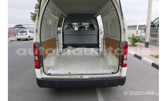 Buy Import Toyota Hiace White Car in Import - Dubai in Adrar Buy Import Toyota Hiace White Car in Import - Dubai in Adrar