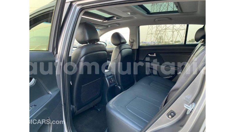 Big with watermark kia sportage adrar import dubai 2200