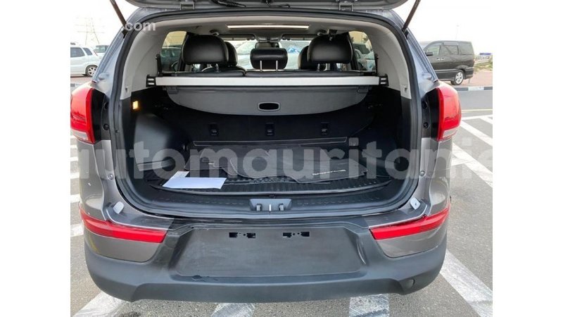 Big with watermark kia sportage adrar import dubai 2200