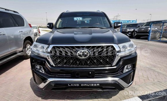 Acheter Import Voiture Toyota Land Cruiser Noir à Import - Dubai, Adrar Acheter Import Voiture Toyota Land Cruiser Noir à Import - Dubai, Adrar