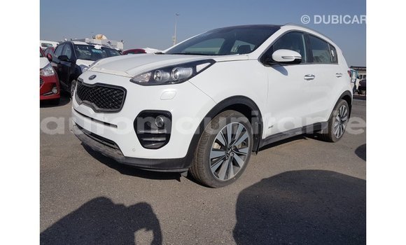 Acheter Import Voiture Kia Sportage Blanc à Import - Dubai, Adrar Acheter Import Voiture Kia Sportage Blanc à Import - Dubai, Adrar