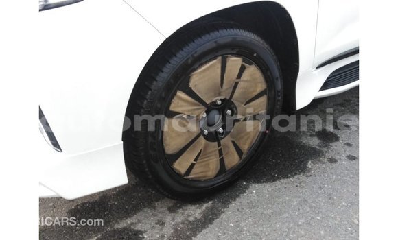 Acheter Import Voiture Lexus LX Blanc à Import - Dubai, Adrar Acheter Import Voiture Lexus LX Blanc à Import - Dubai, Adrar