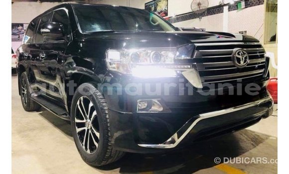 Acheter Import Voiture Toyota Land Cruiser Noir à Import - Dubai, Adrar Acheter Import Voiture Toyota Land Cruiser Noir à Import - Dubai, Adrar