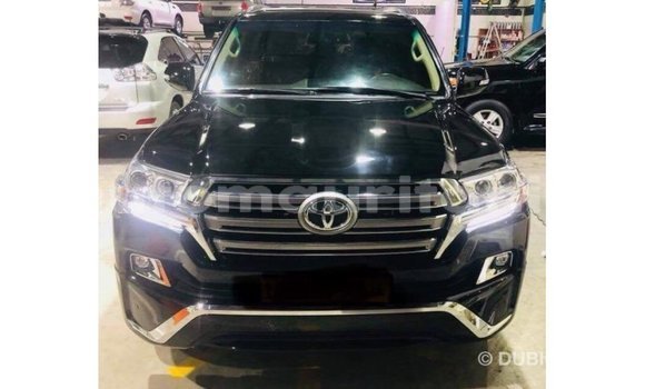 Acheter Import Voiture Toyota Land Cruiser Noir à Import - Dubai, Adrar Acheter Import Voiture Toyota Land Cruiser Noir à Import - Dubai, Adrar
